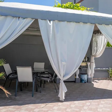 Vermoni 21 Penzion Černomorec