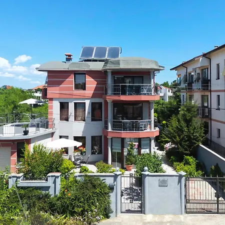 Vermoni 21 3* Černomorec